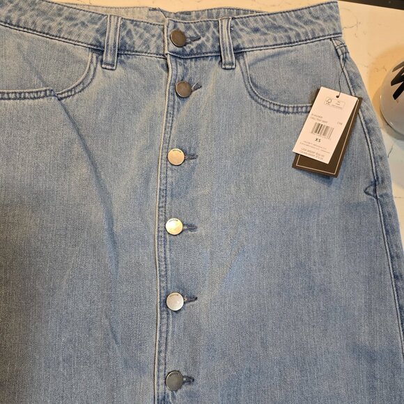 Volcom Women's Chill Trap Denim Blue Maxi-Skirt SIZE XS NEW - Picture 3 of 9
